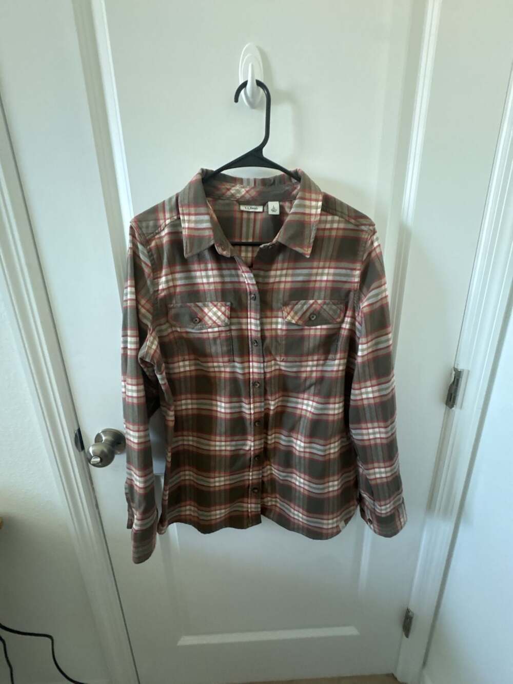 L.L.Bean Relaxed Fit Plaid Cotton Flannel Button-Up Shirt Brown Pink Size L